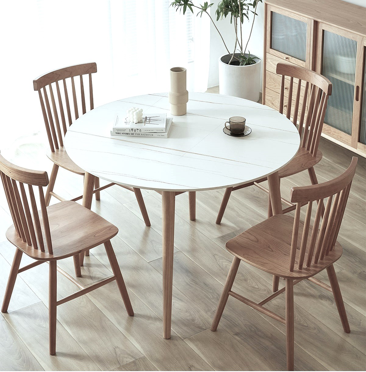 Round table + 4 chairs(YR-2L#)